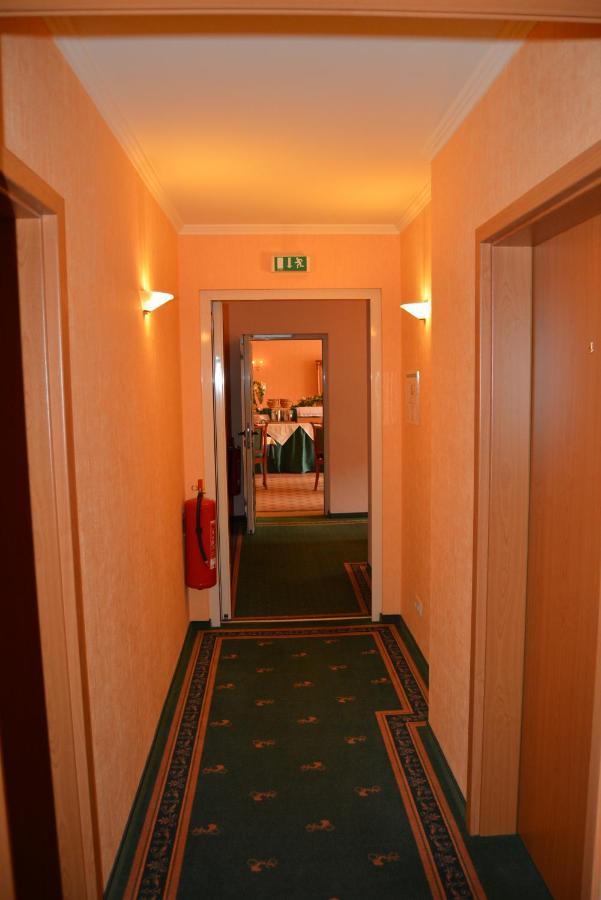 Hotel Alter Kutschenbauer - Wernigerode Luaran gambar